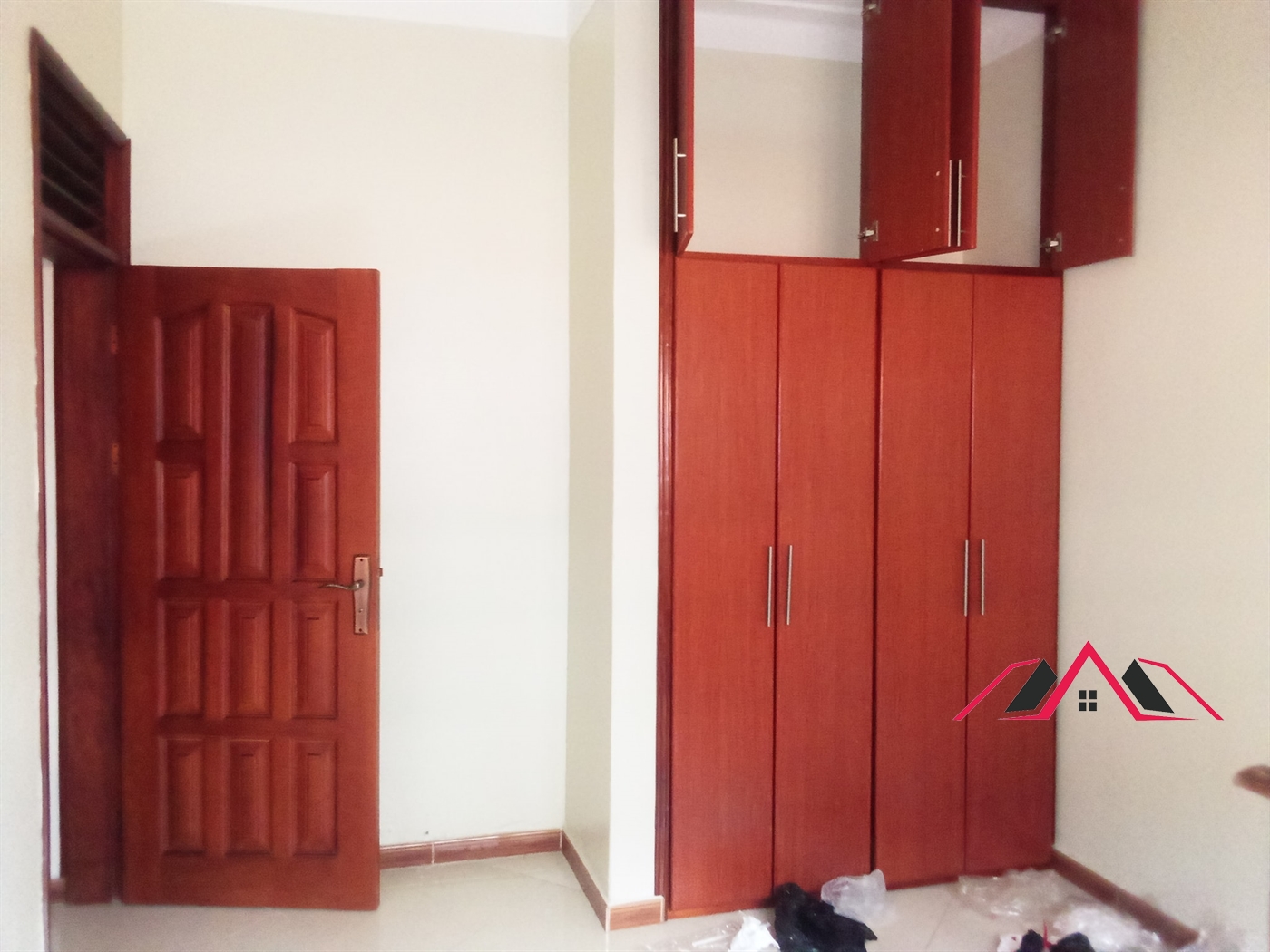 Semi Detached for rent in Kyaliwajjala Kampala