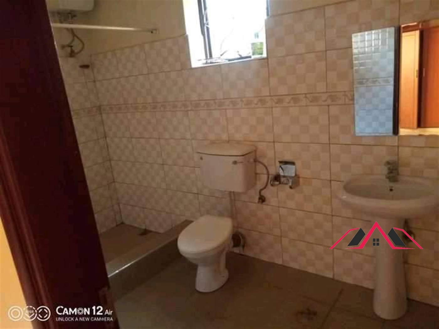 Apartment for rent in Kiwaatule Kampala