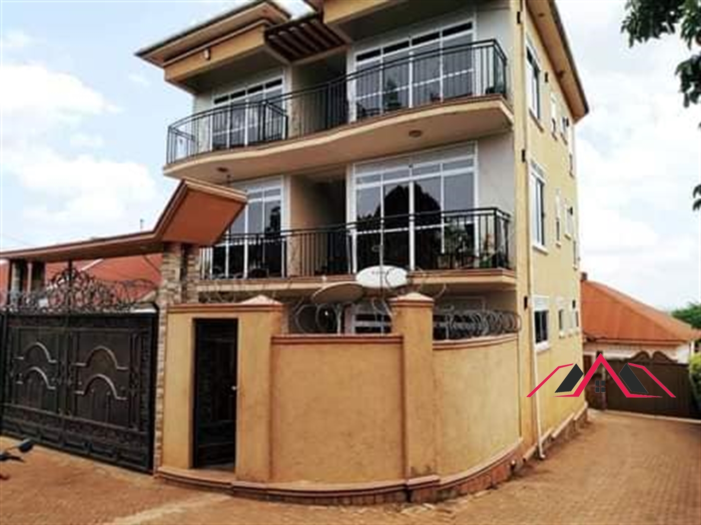 Apartment for sale in Kisaasi Kampala