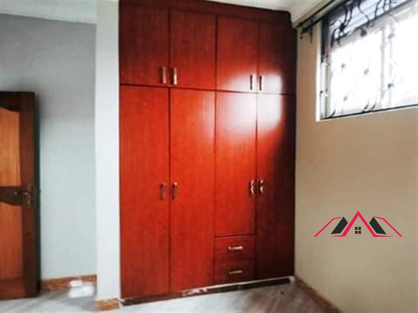 Apartment for sale in Kisaasi Kampala