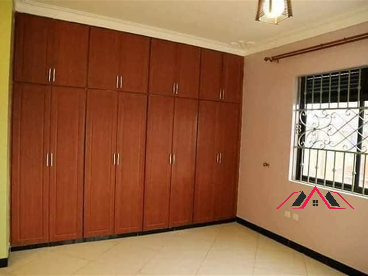 Apartment for rent in Kisaasi Kampala