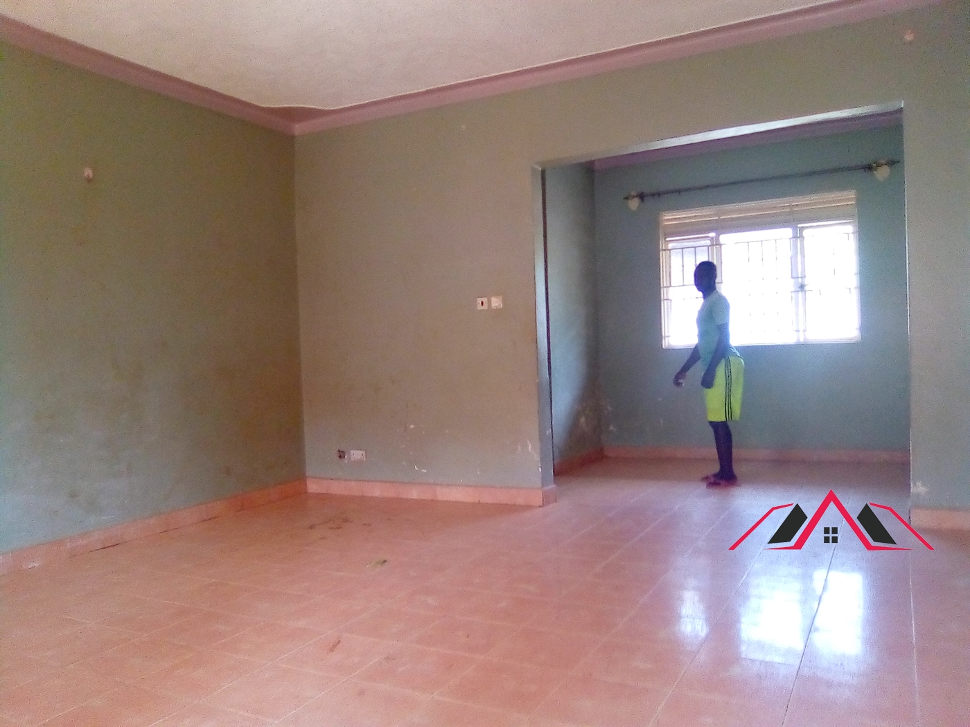 Bungalow for rent in Kyaliwajjala Kampala