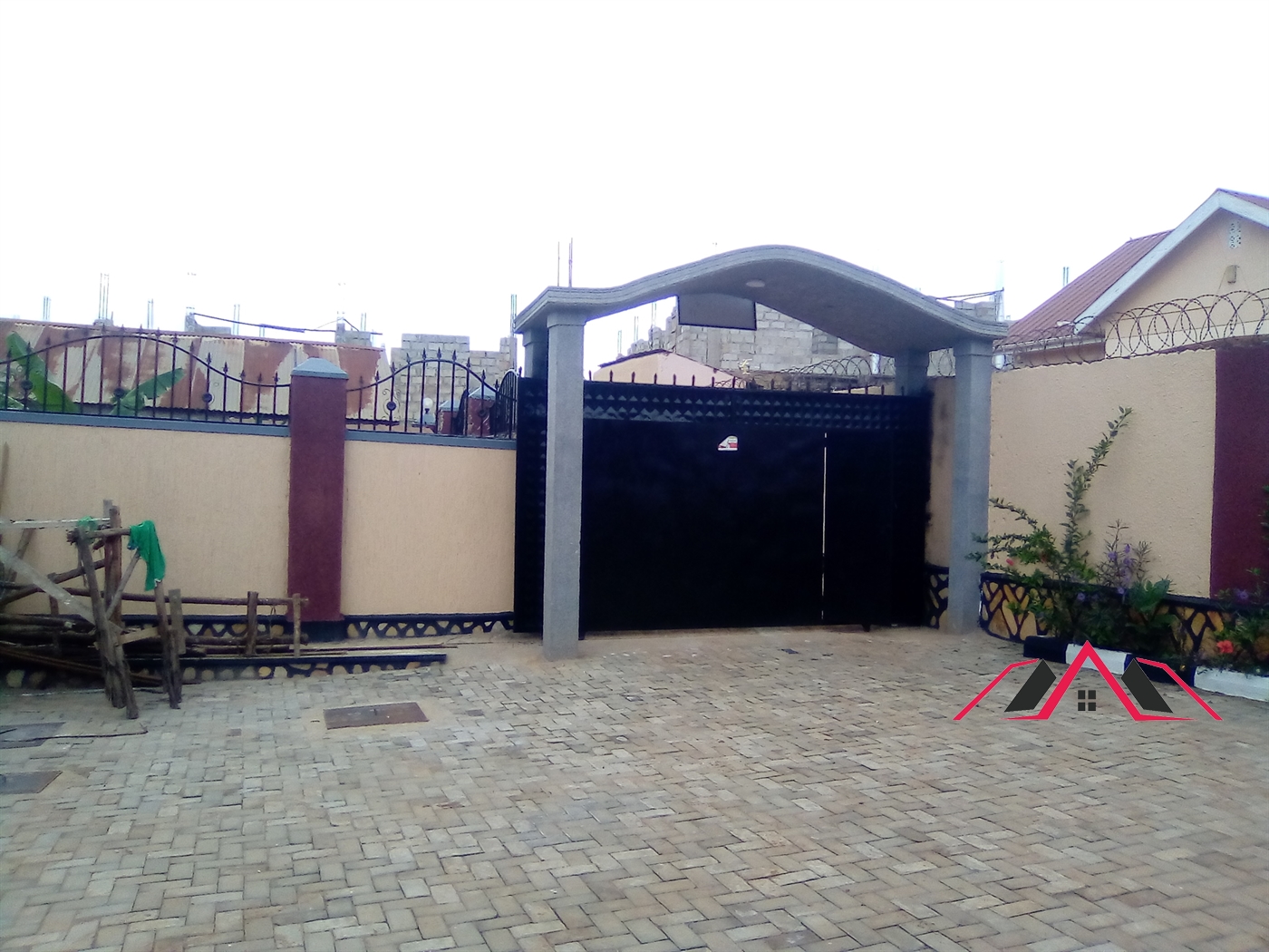 Semi Detached for rent in Kyaliwajjala Kampala