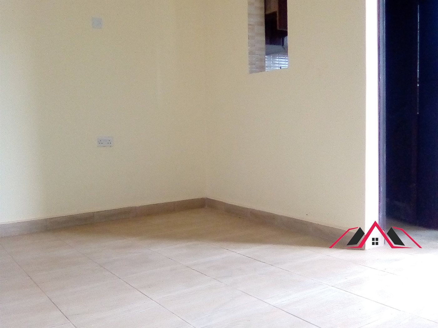 Semi Detached for rent in Kyaliwajjala Kampala