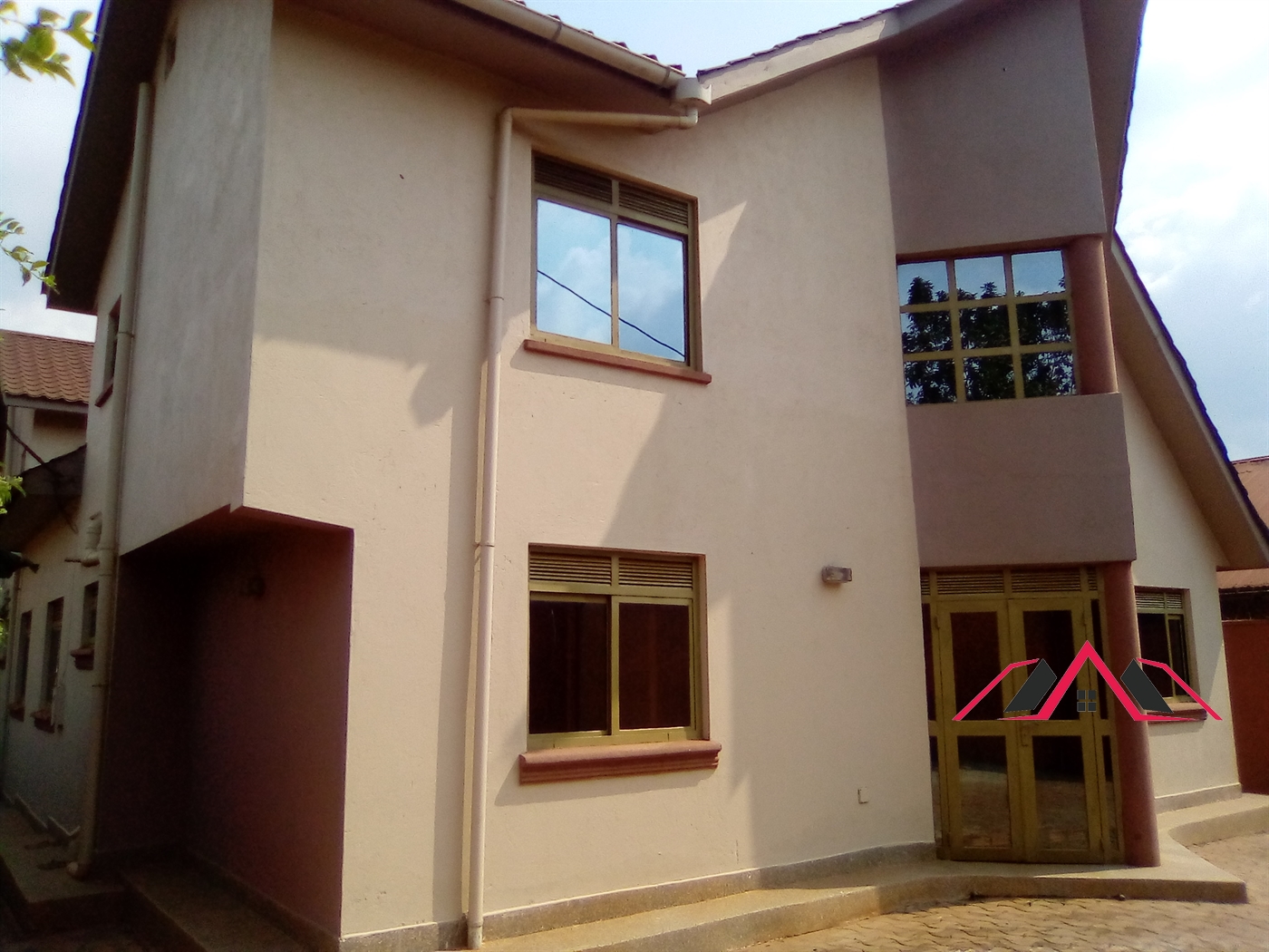 Duplex for rent in Kyaliwajjala Kampala