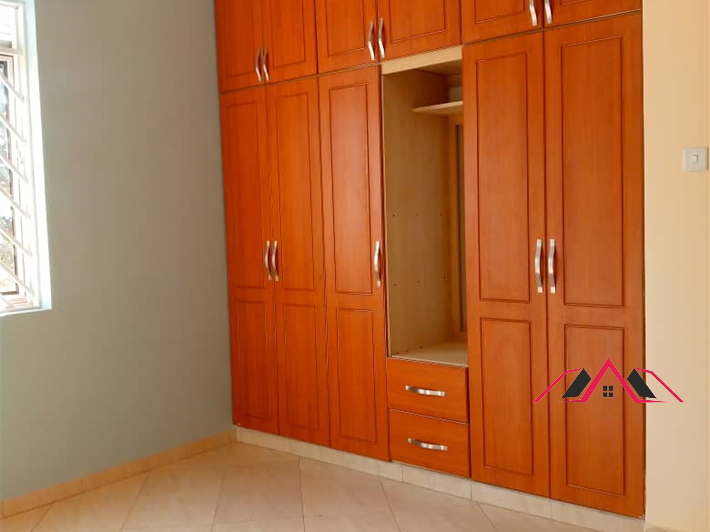 Apartment for sale in Kisaasi Kampala