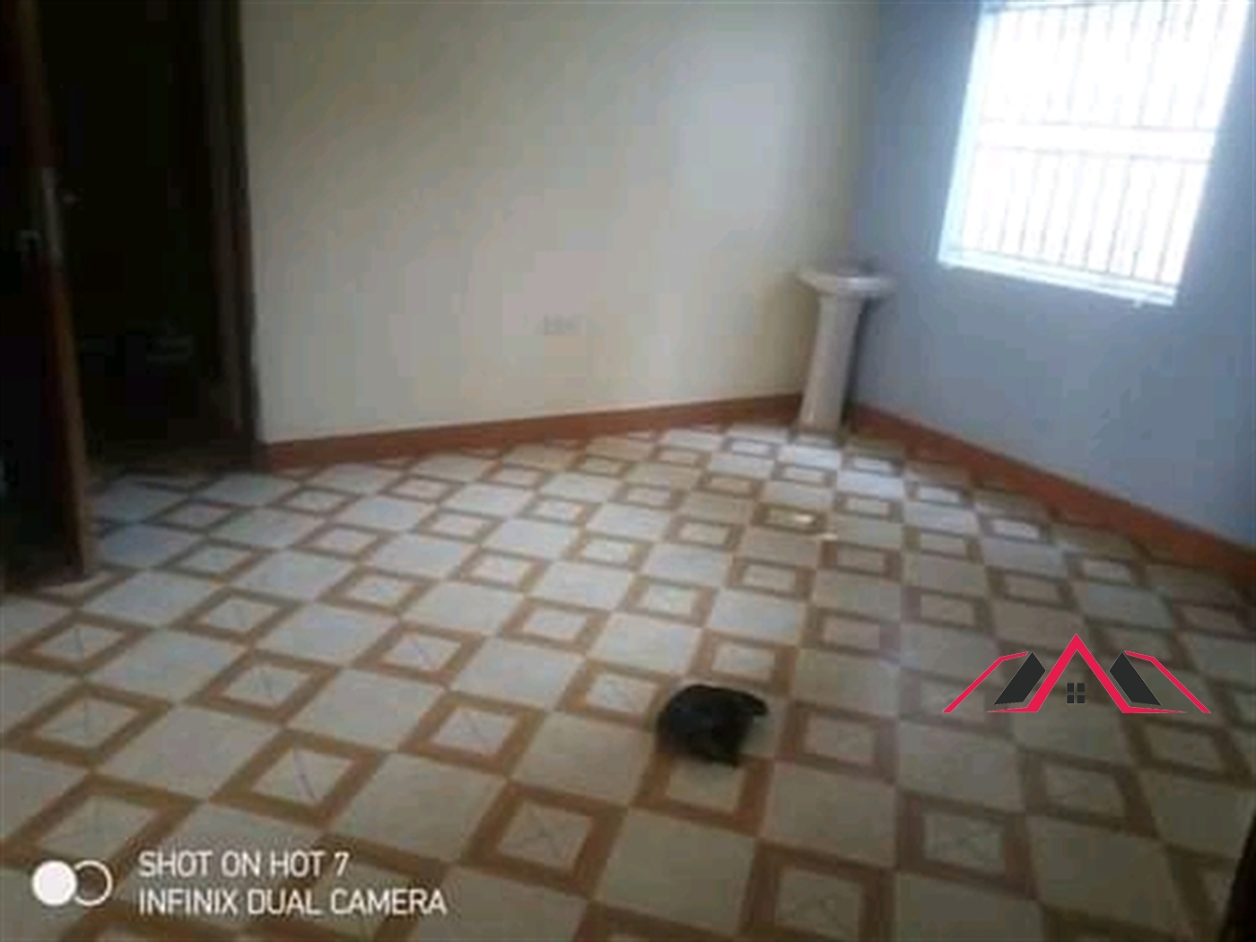 Bungalow for rent in Naalya Kampala