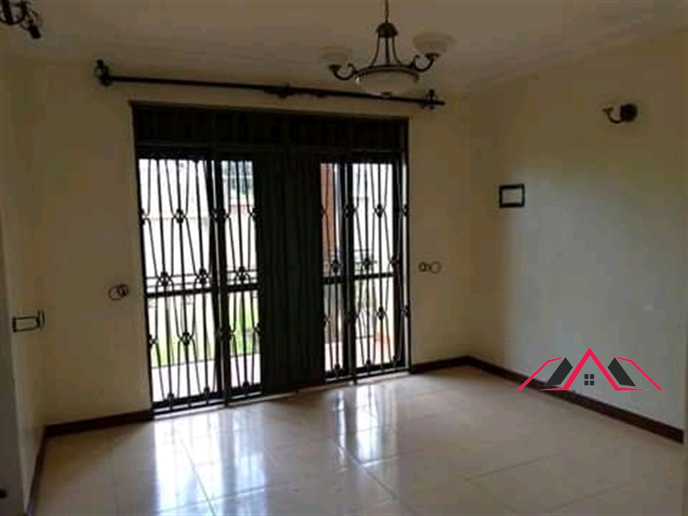 Apartment for rent in Kisaasi Kampala