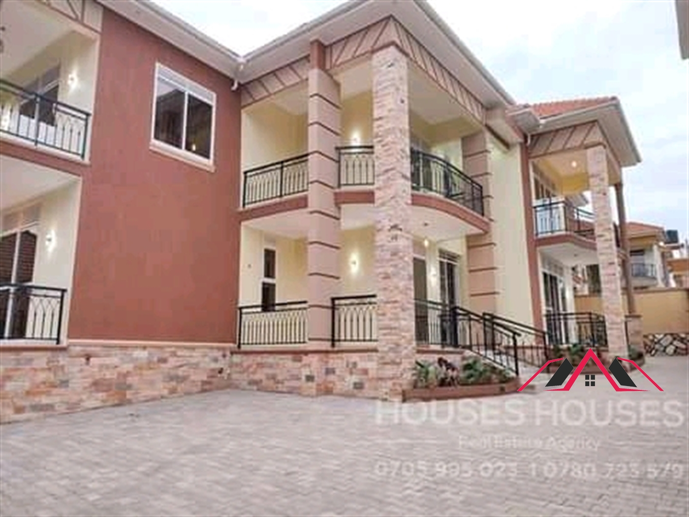 Duplex for sale in Kira Wakiso