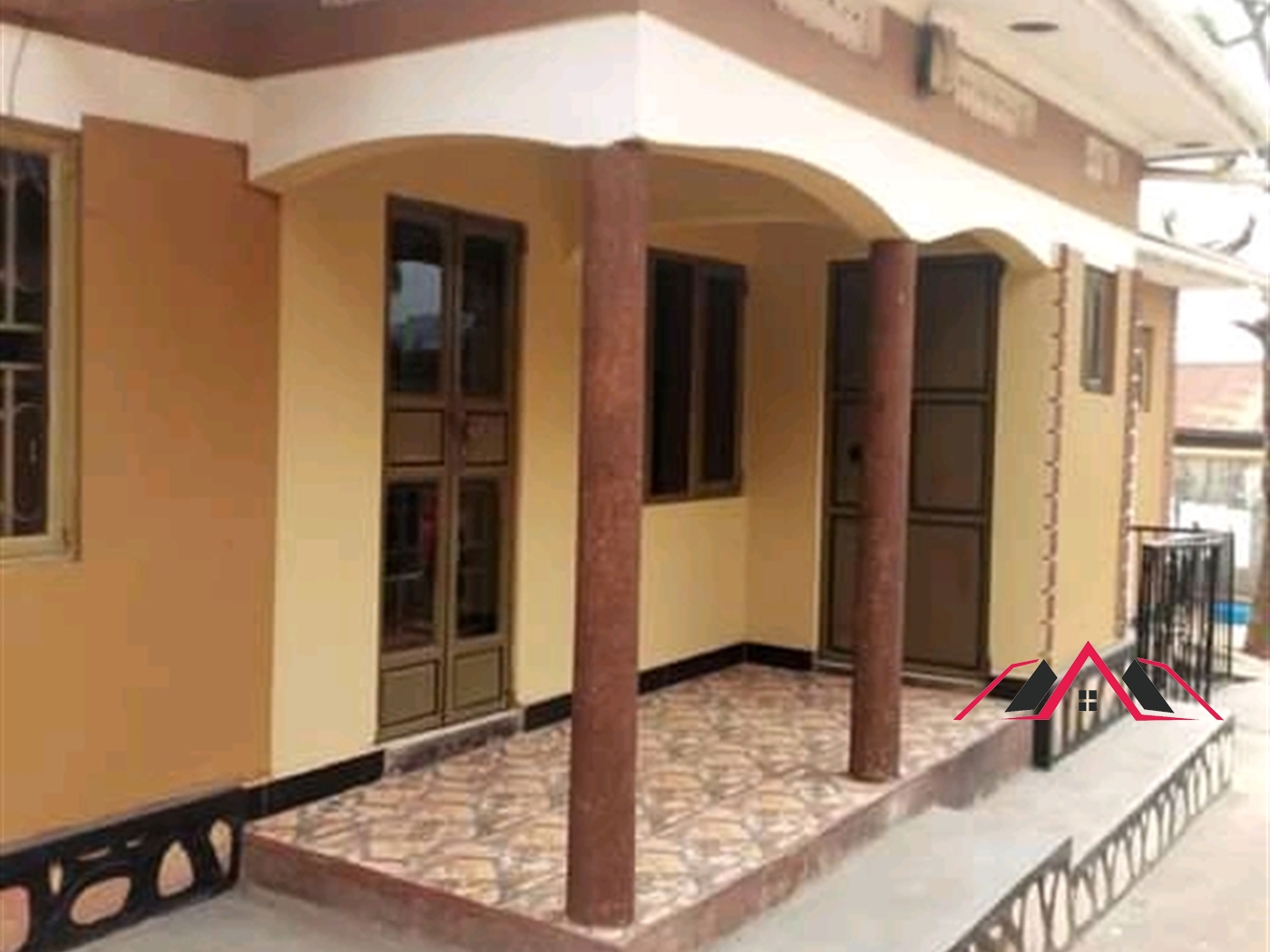 Semi Detached for rent in Bukoto Kampala