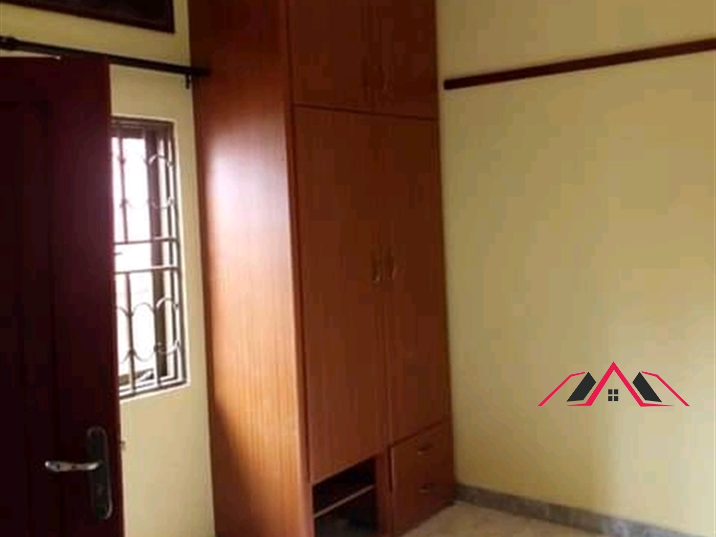 Semi Detached for rent in Bukoto Kampala