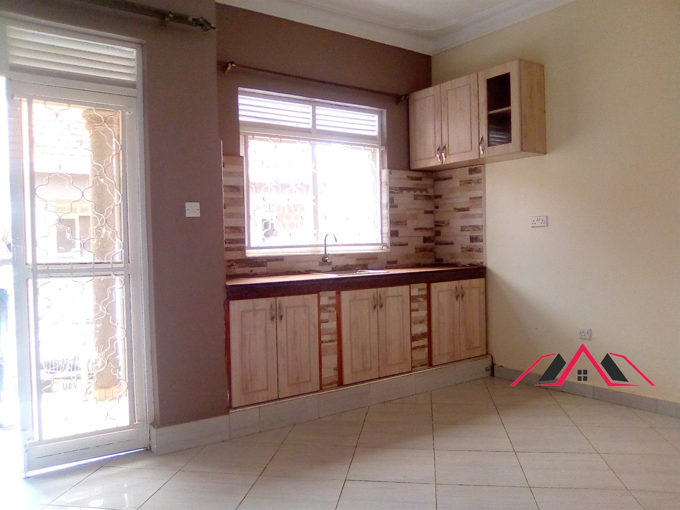 Semi Detached for rent in Kisaasi Kampala