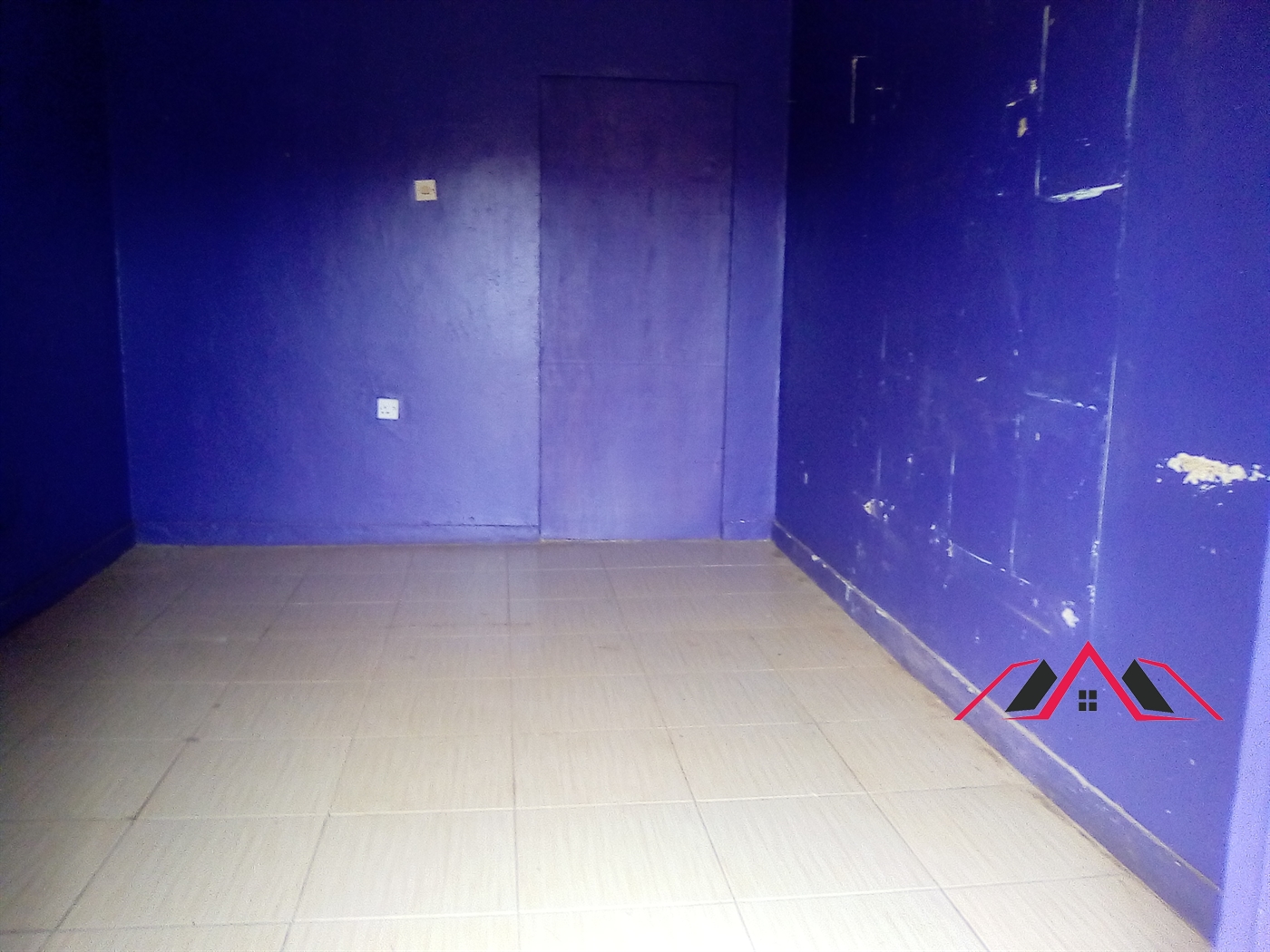 Shop for rent in Namugongo Wakiso