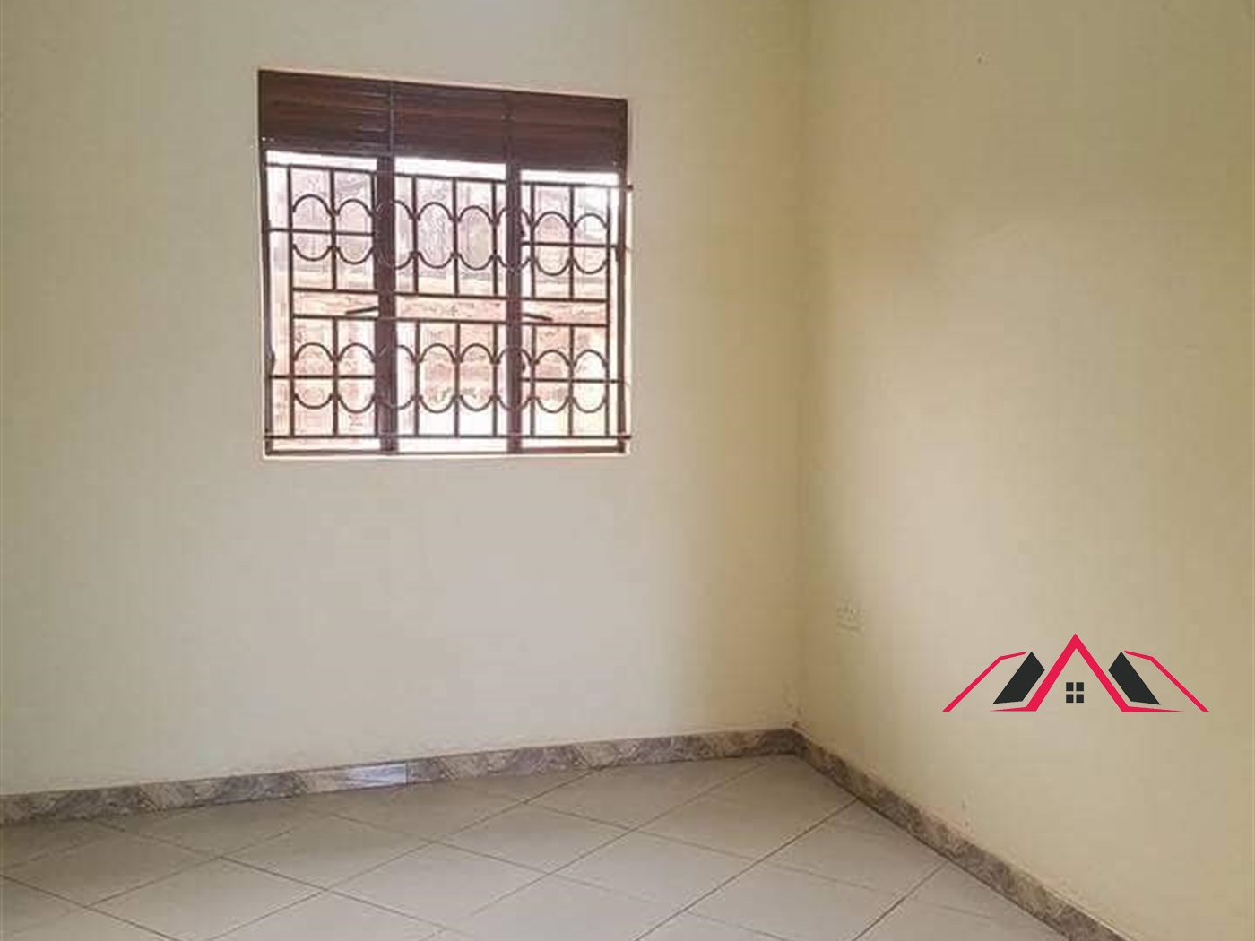 Semi Detached for rent in Kisaasi Kampala