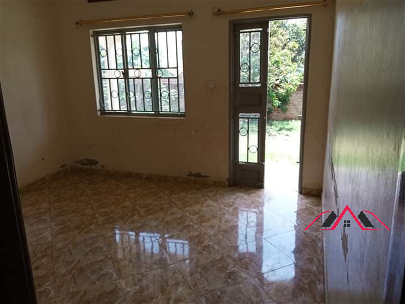 Semi Detached for rent in Namugongo Wakiso