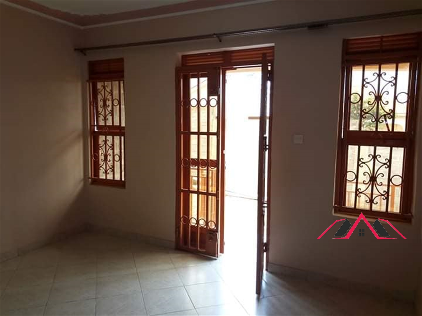 Semi Detached for rent in Najjera Kampala