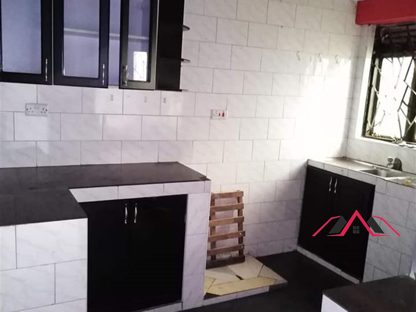 Apartment for rent in Kisaasi Kampala