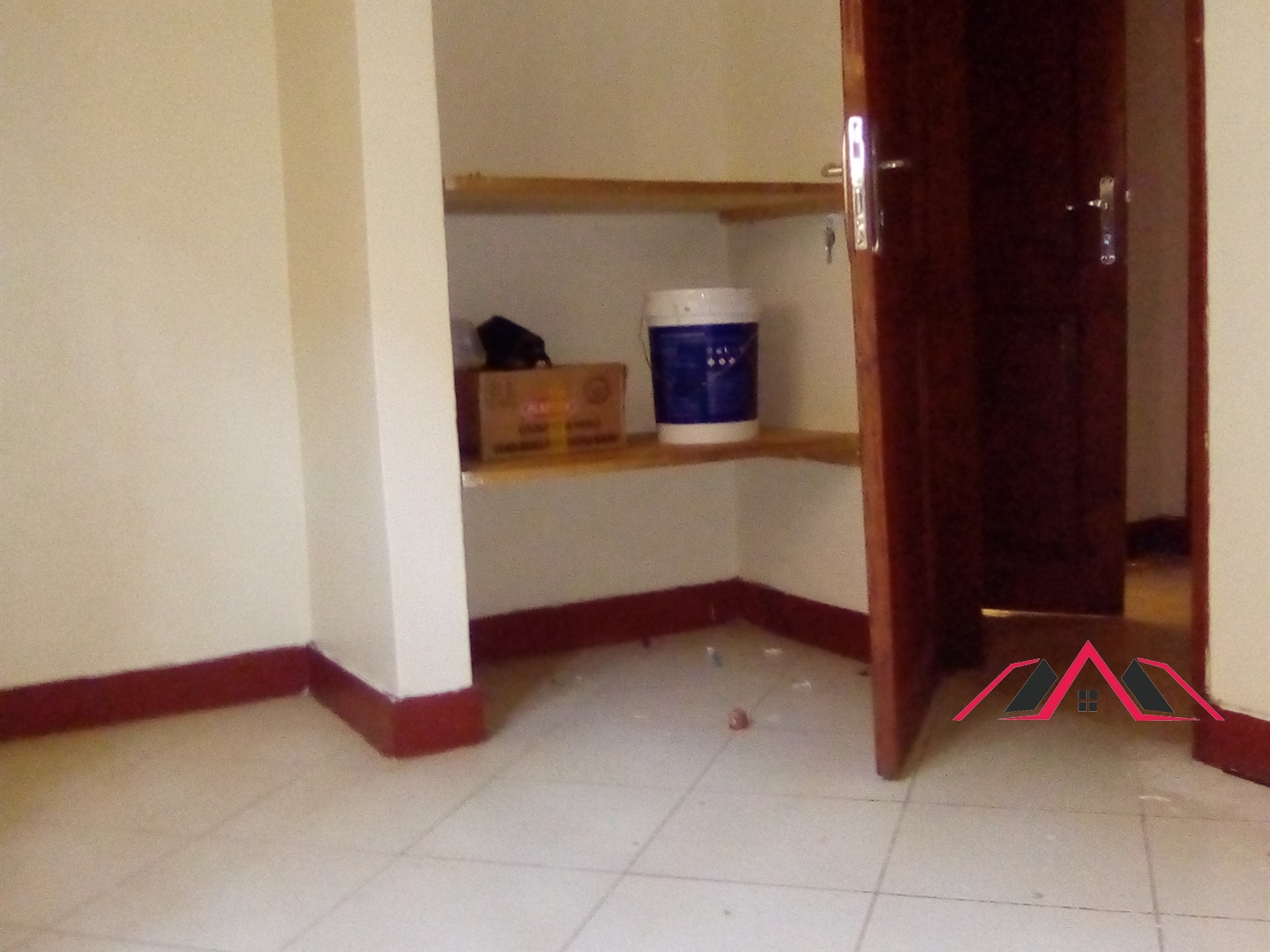 Semi Detached for rent in Najjera Kampala