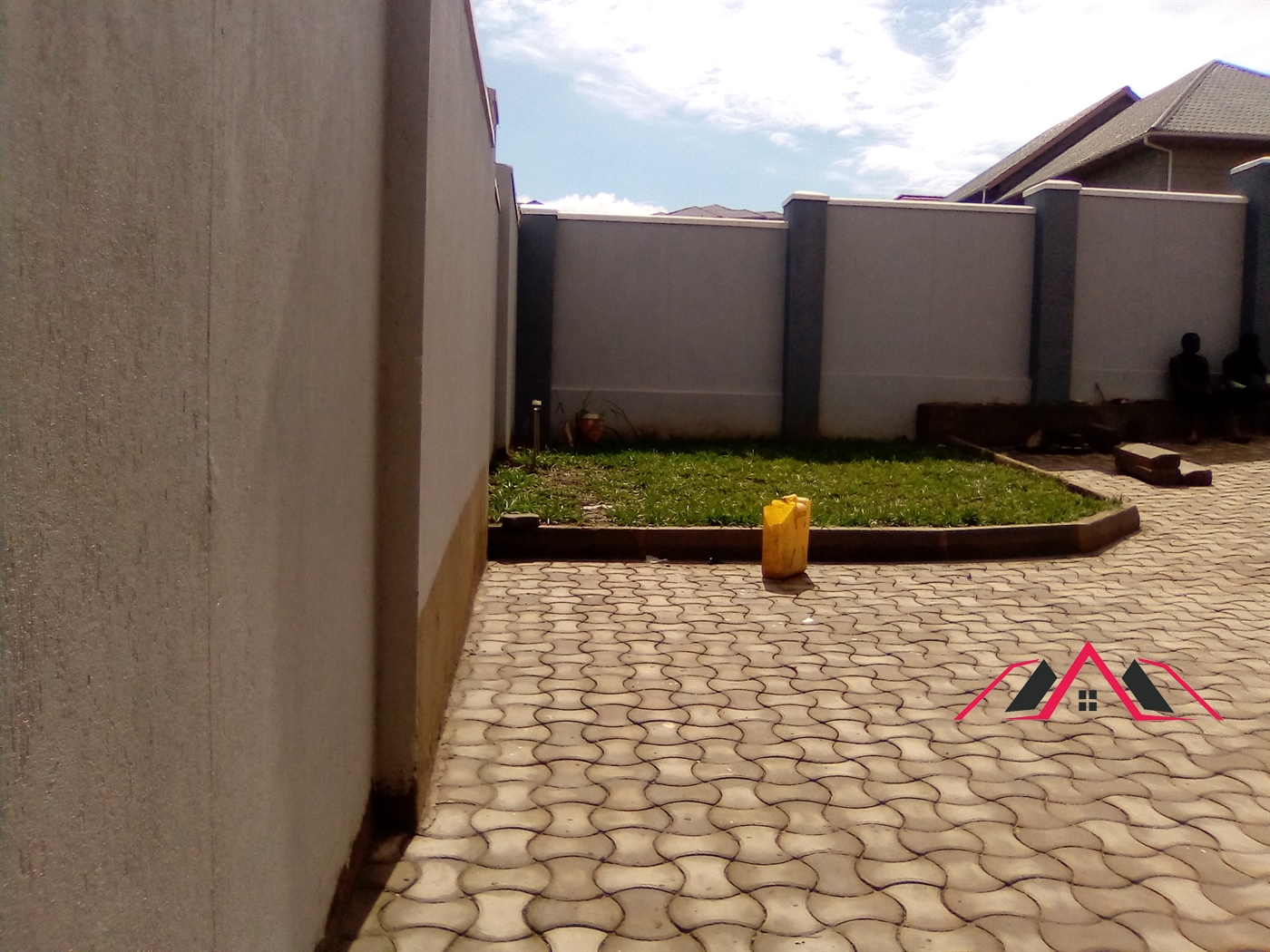 Bungalow for sale in Kira Wakiso