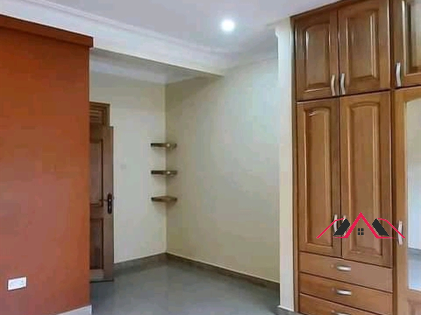 Apartment for rent in Kisaasi Kampala