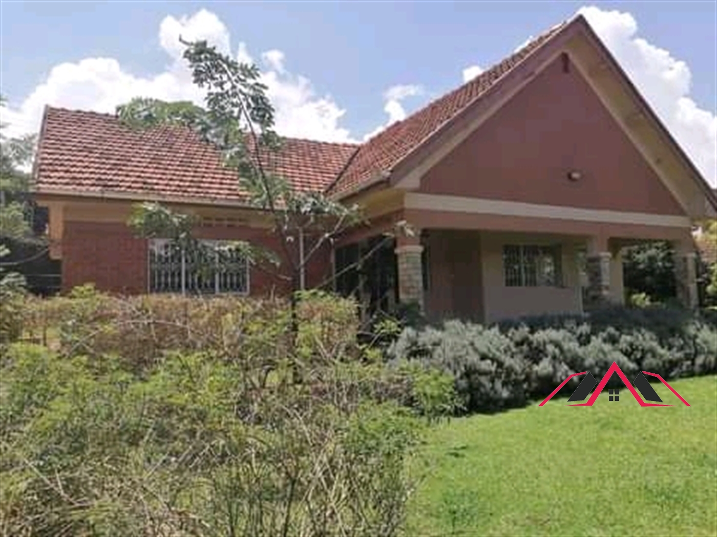 Bungalow for rent in Naguru Kampala