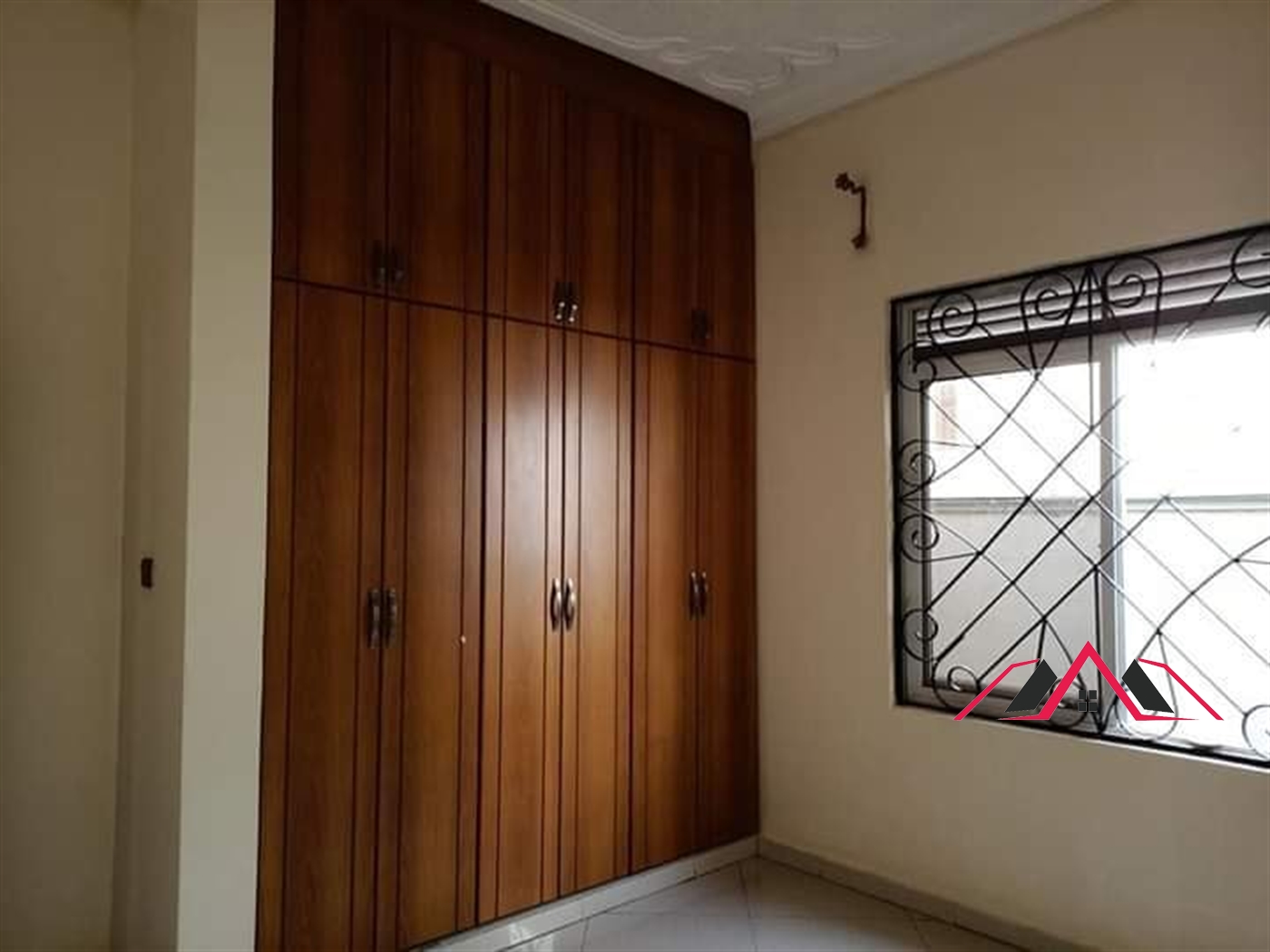 Bungalow for rent in Najjera Kampala