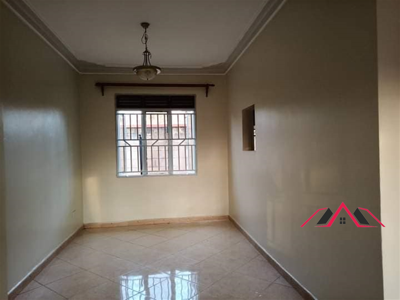 Bungalow for rent in Kyaliwajjala Kampala