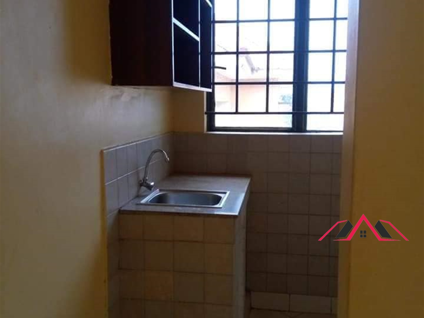 Semi Detached for rent in Kisaasi Kampala