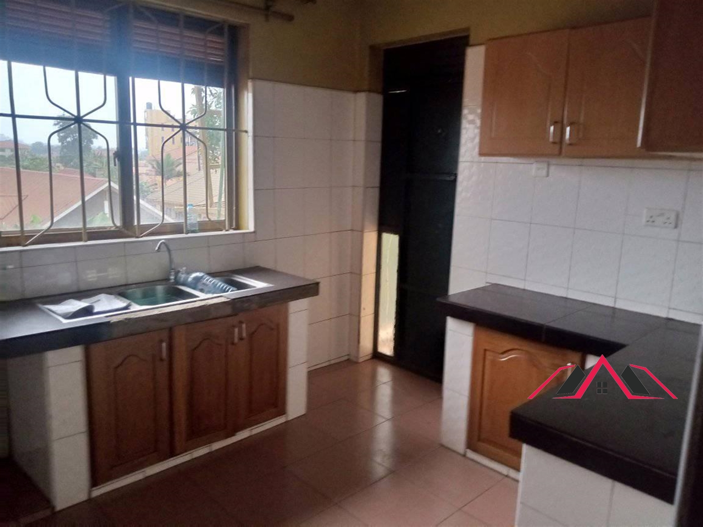 Apartment for rent in Kisaasi Kampala