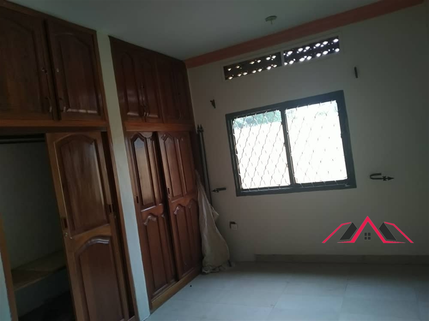 Bungalow for sale in Kyaliwajjala Kampala