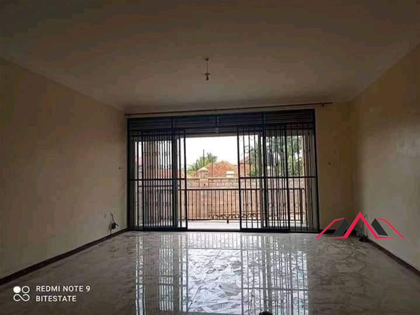 Apartment for rent in Kiwaatule Kampala