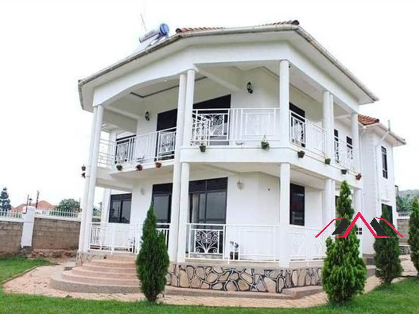 Mansion for sale in Bwebajja Kampala