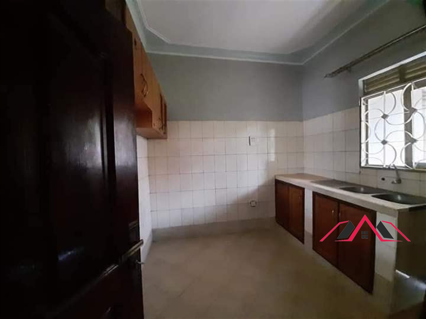 Semi Detached for rent in Najjera Kampala