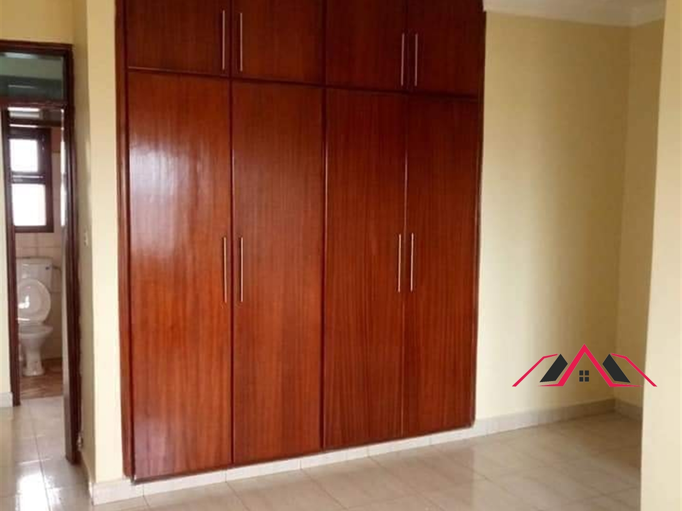 Apartment for rent in Kisaasi Kampala