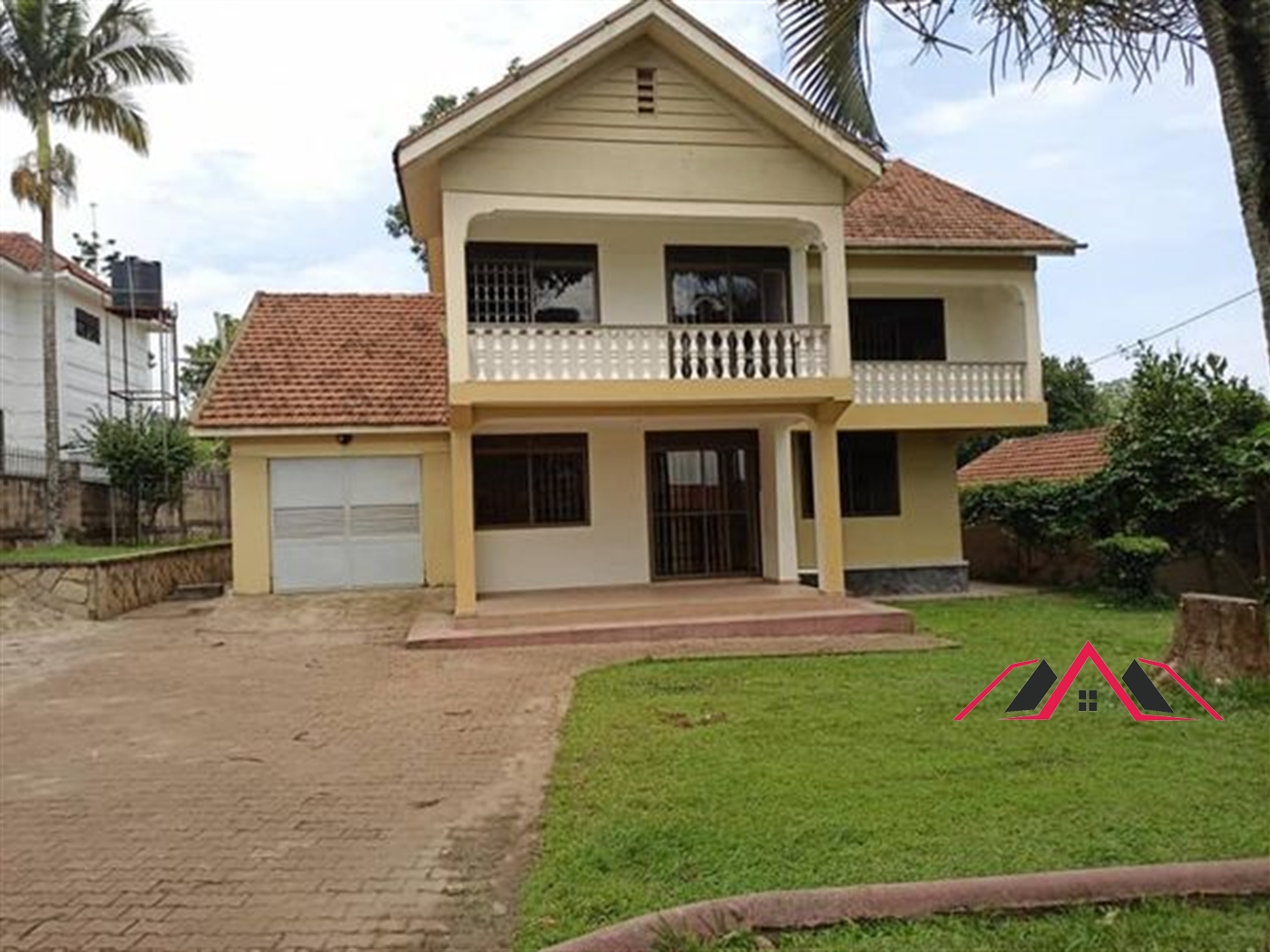 Mansion for rent in Muyenga Kampala