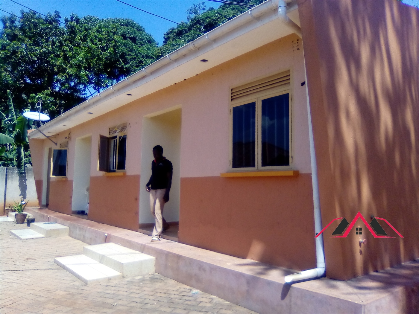 Semi Detached for rent in Kisaasi Kampala