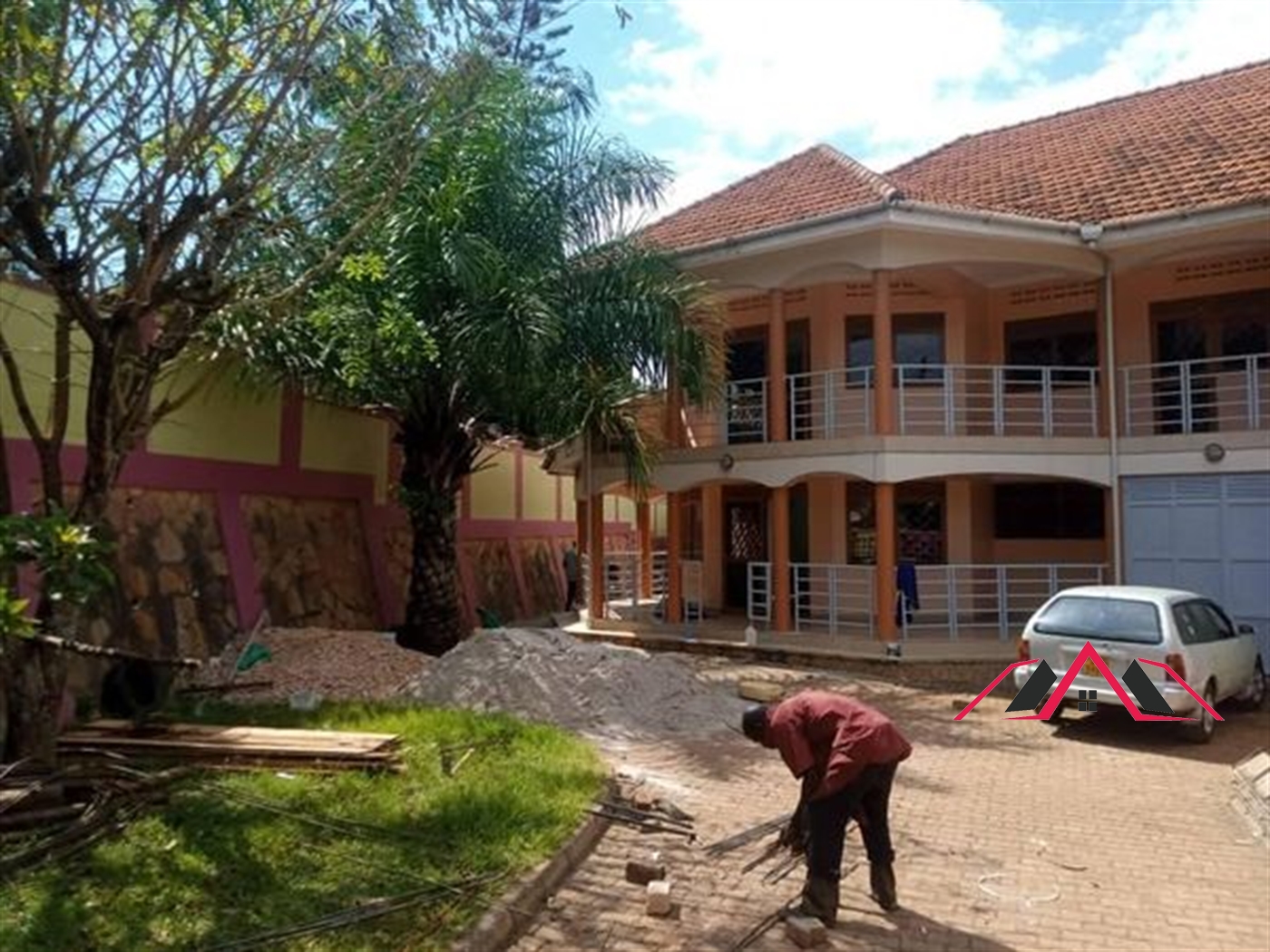 Storeyed house for rent in Ntinda Kampala