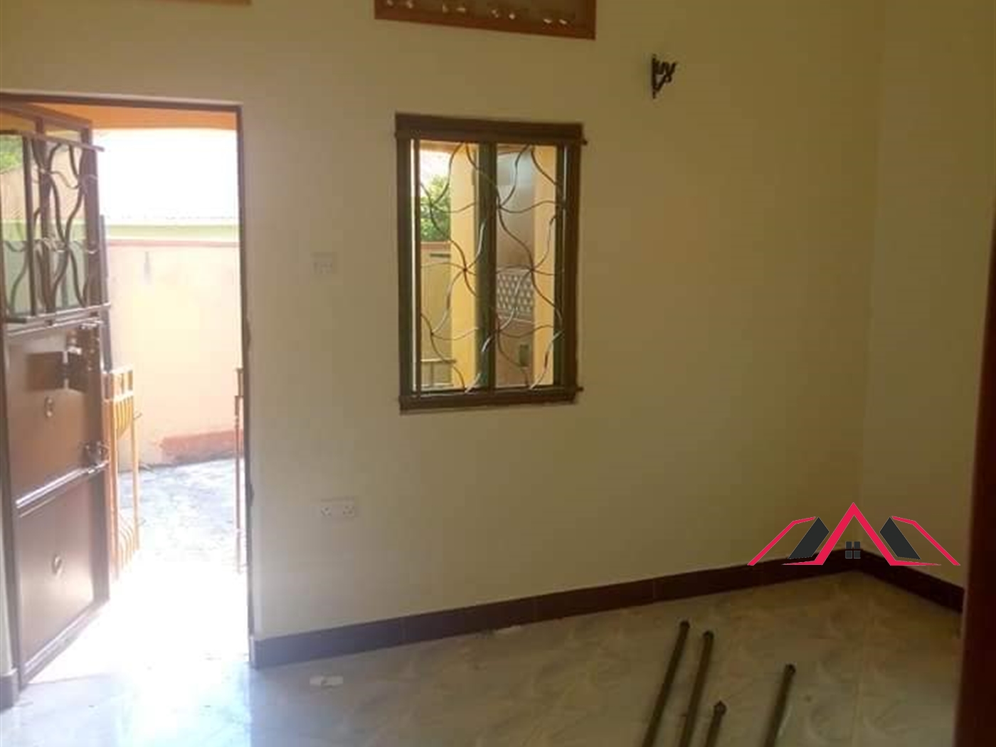 Semi Detached for rent in Kisaasi Kampala