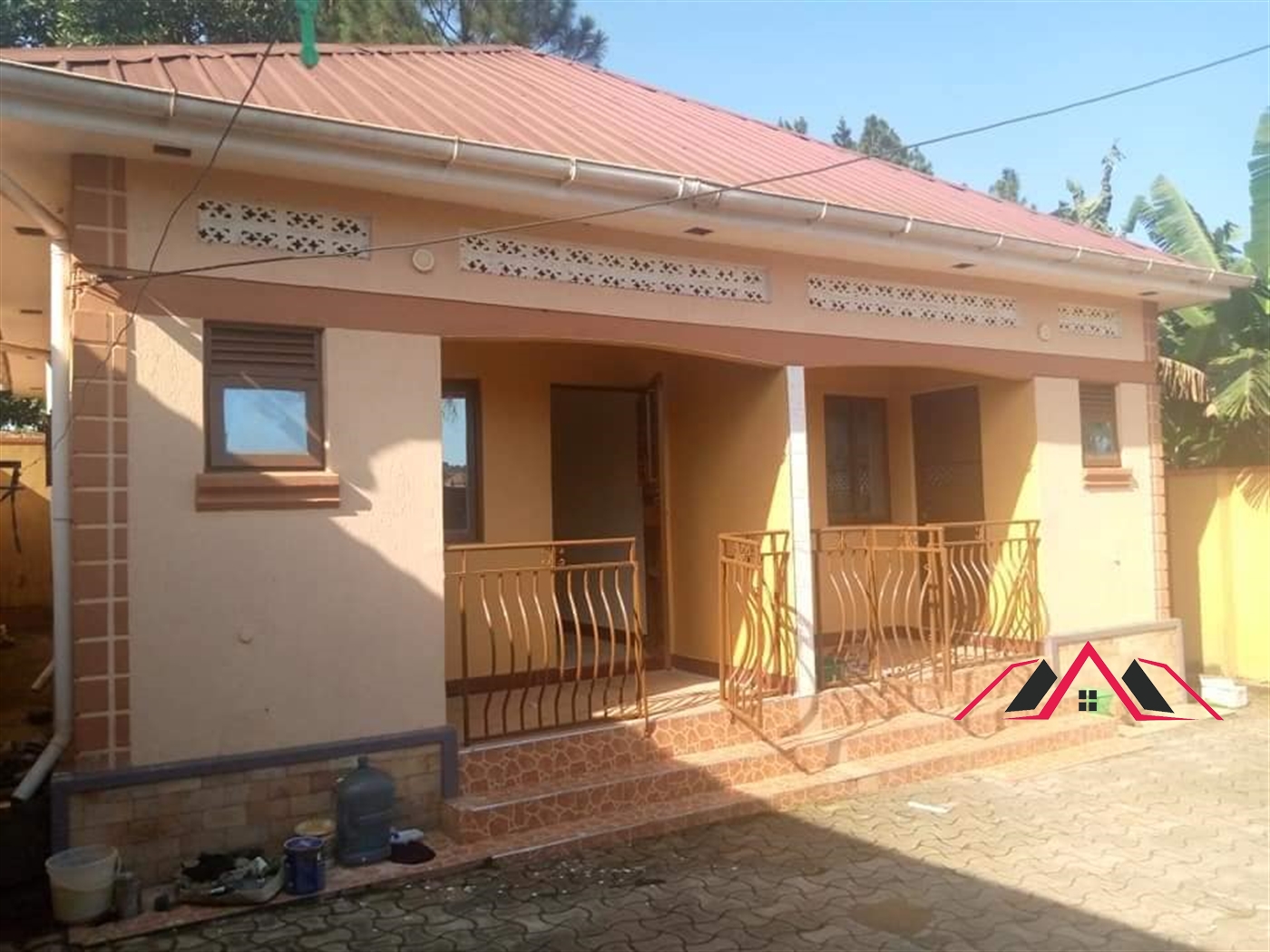 Semi Detached for rent in Kisaasi Kampala