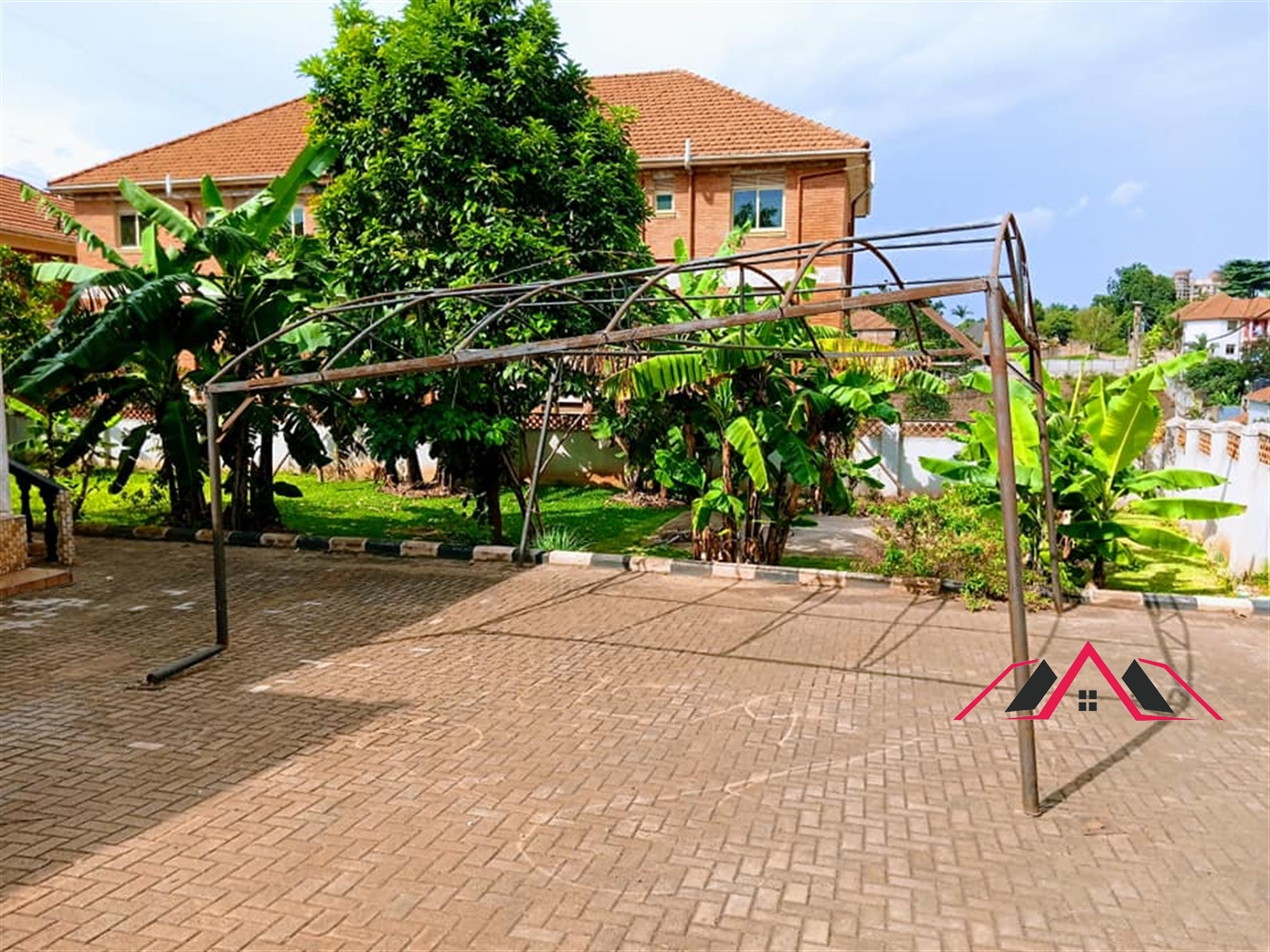 Mansion for sale in Ntinda Kampala