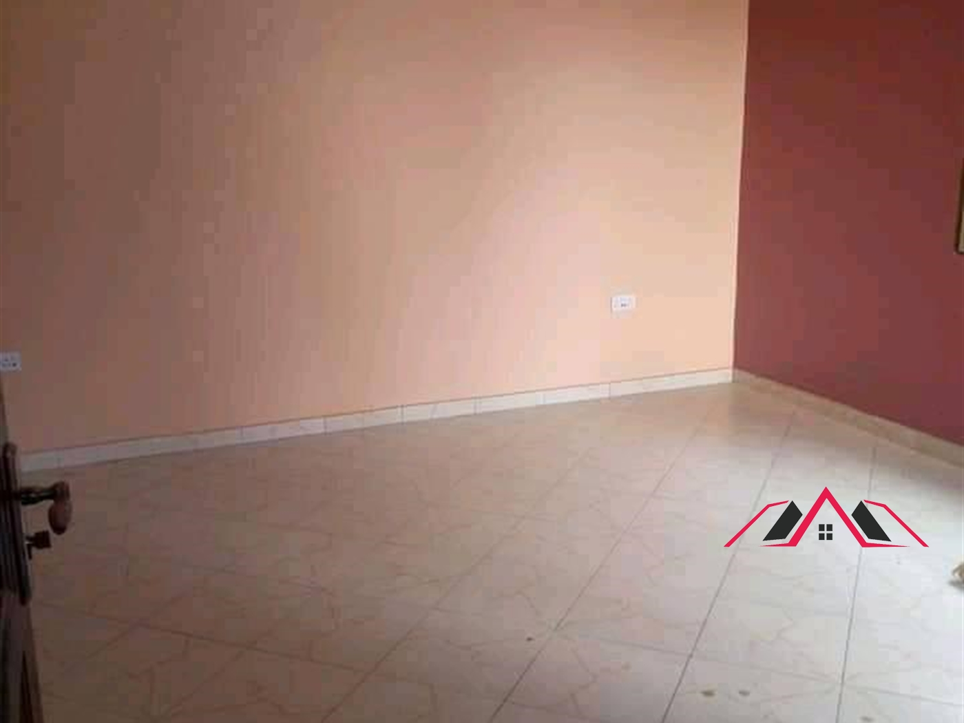 Apartment for rent in Kisaasi Kampala