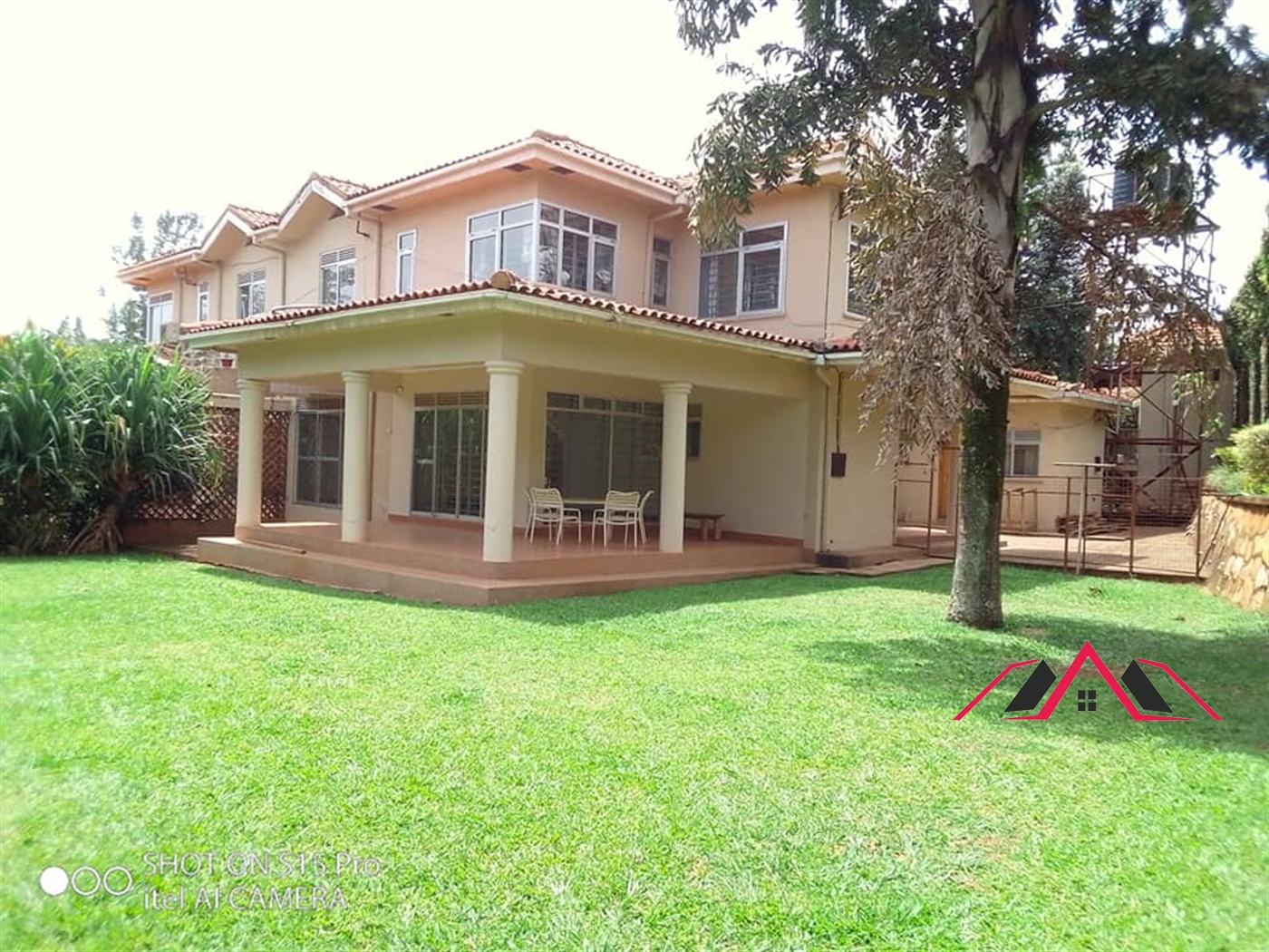 Storeyed house for rent in Naguru Kampala