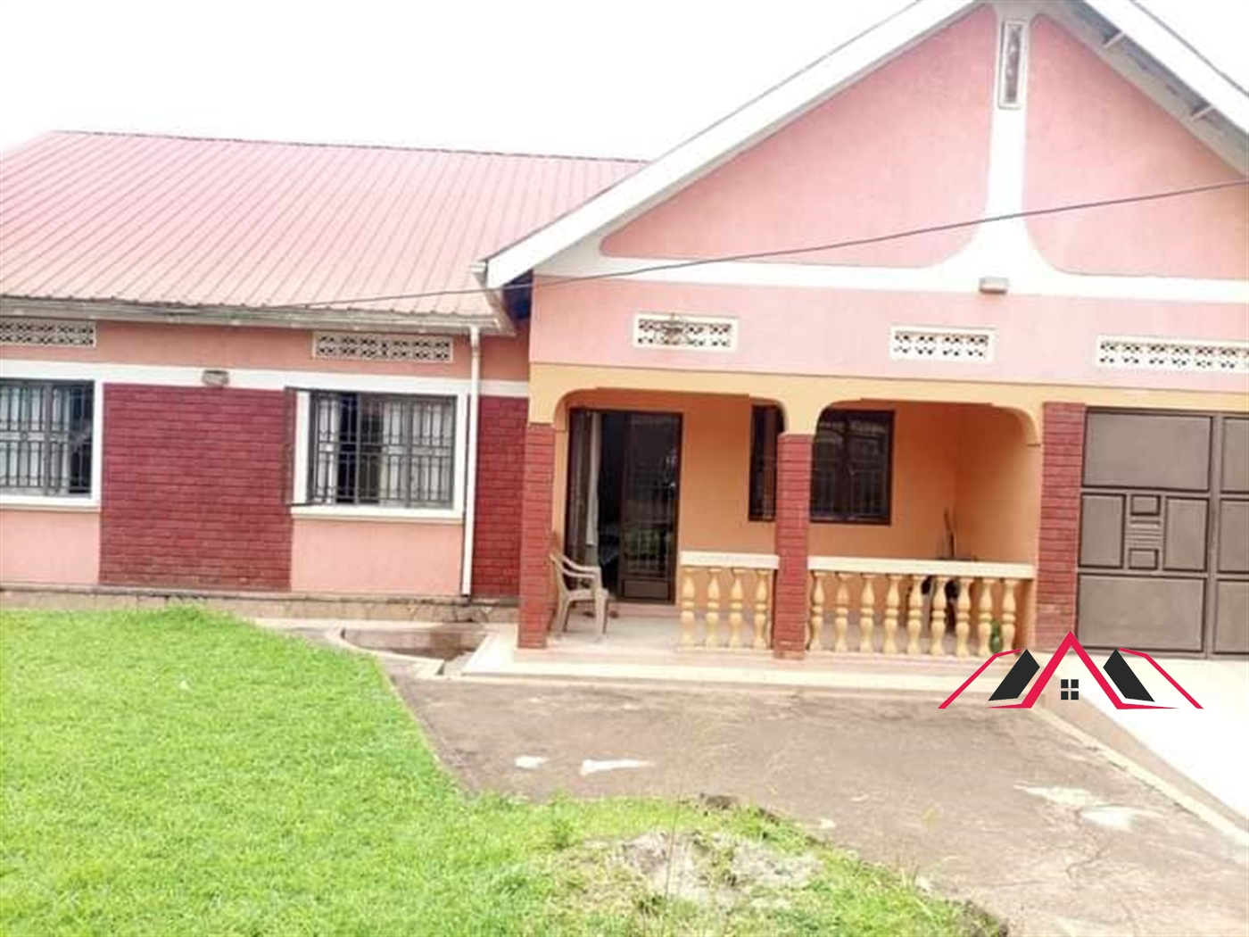 Bungalow for sale in Kyaliwajjala Kampala