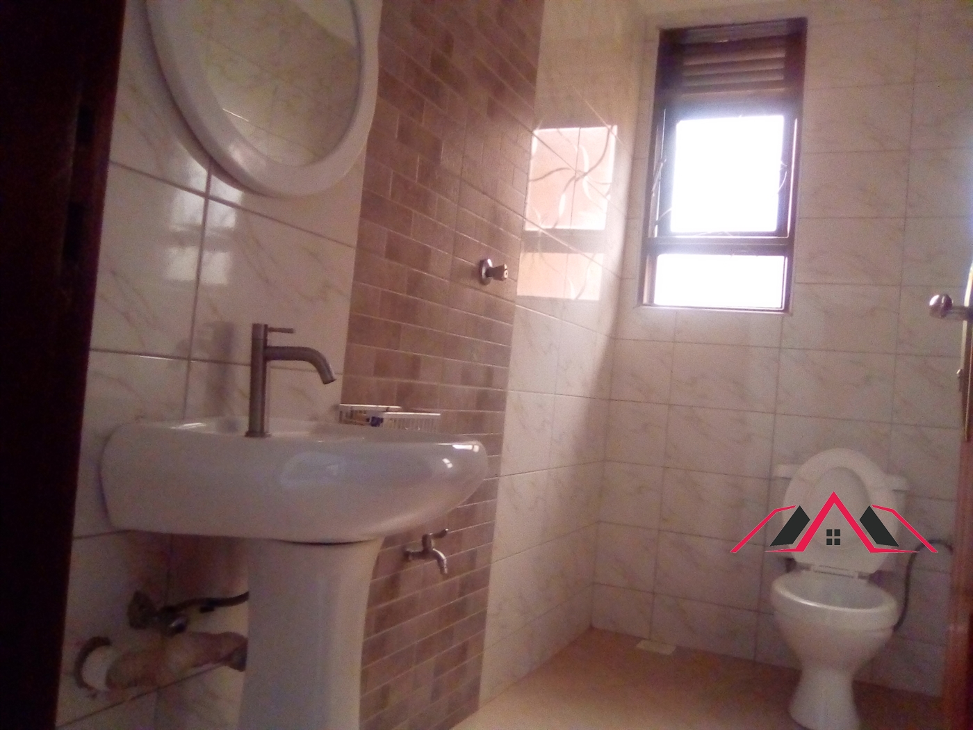 Apartment for rent in Kyaliwajjala Kampala