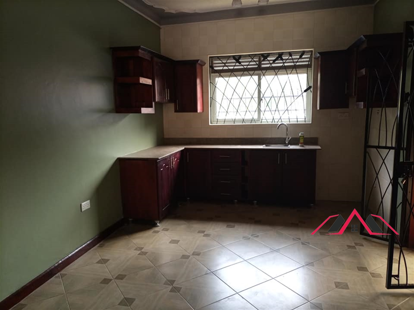 Bungalow for rent in Kira Wakiso