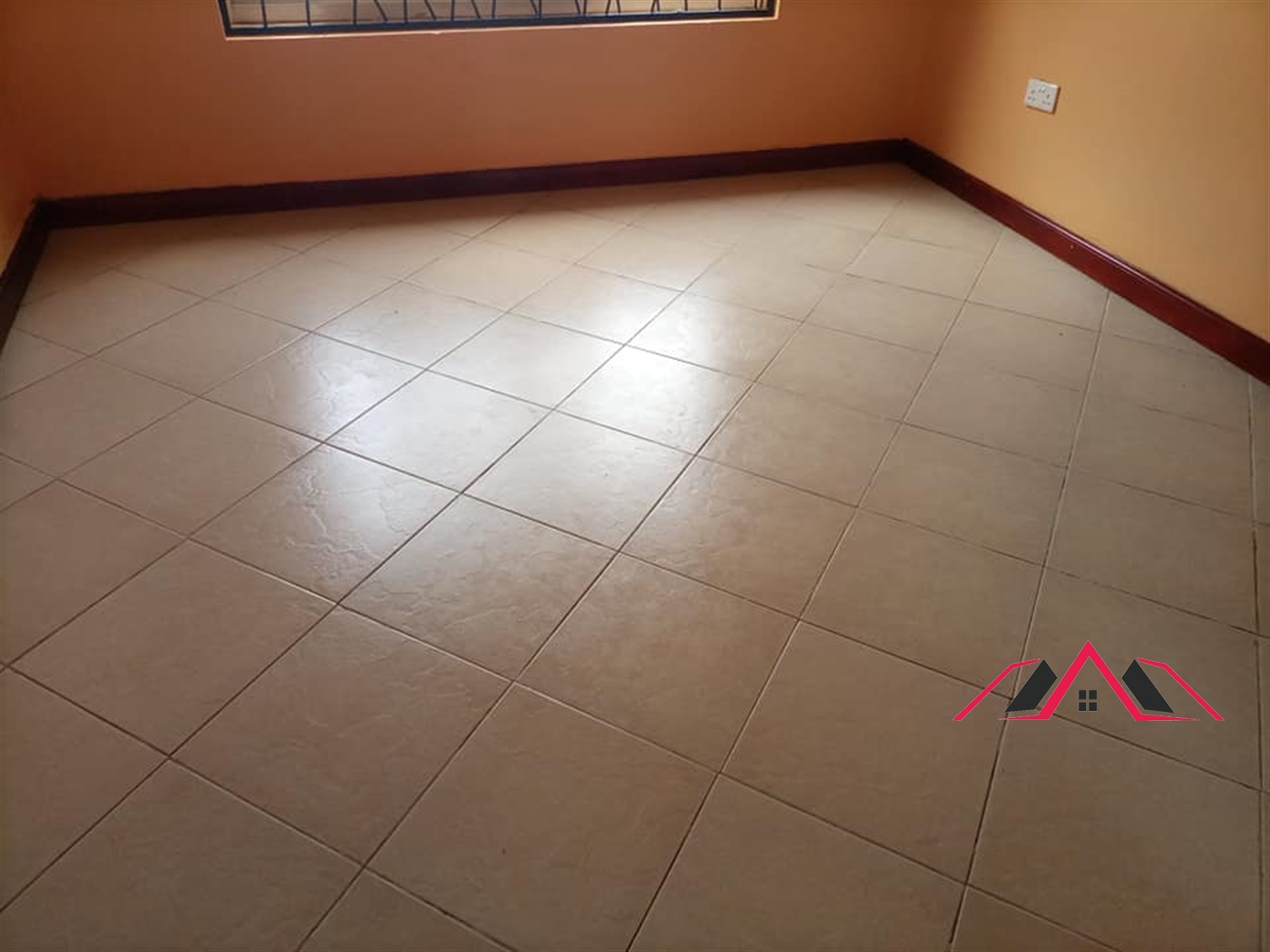 Bungalow for rent in Kira Wakiso