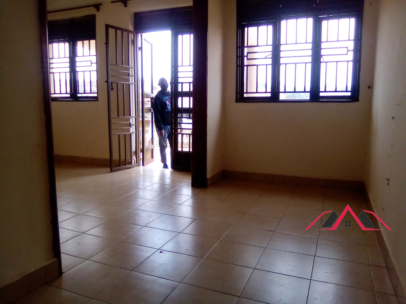 Semi Detached for rent in Kisaasi Kampala