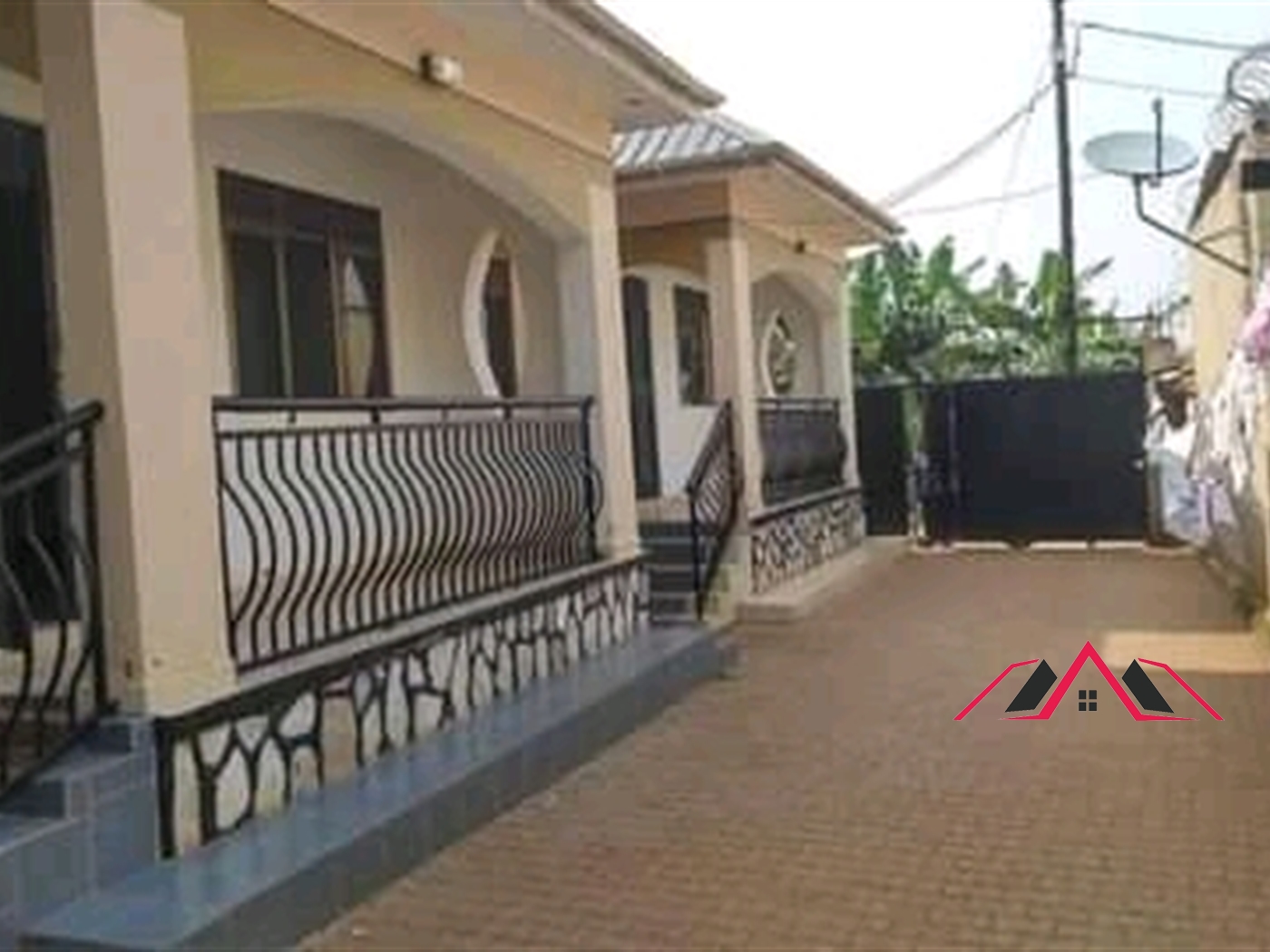 Semi Detached for rent in Bweyogerere Kampala