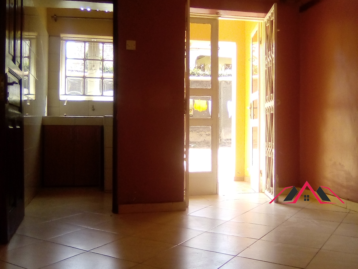 Semi Detached for rent in Kisaasi Kampala