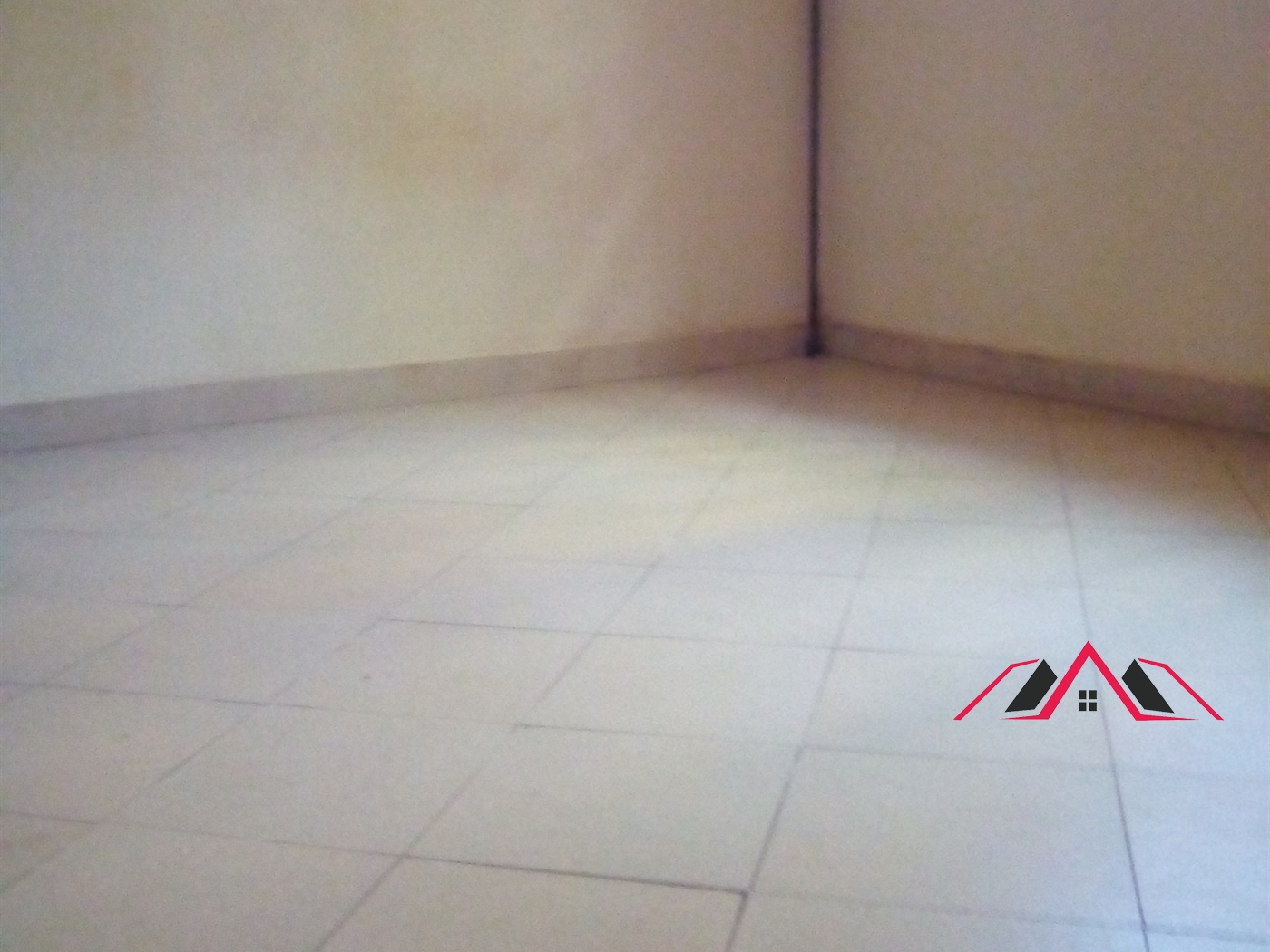 Semi Detached for rent in Kisaasi Kampala